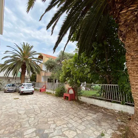 Meresi - Town Center *